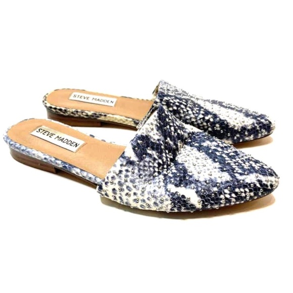 STEVE MADDEN Trace Studded Snakeskin Slide - Picture 5 of 7